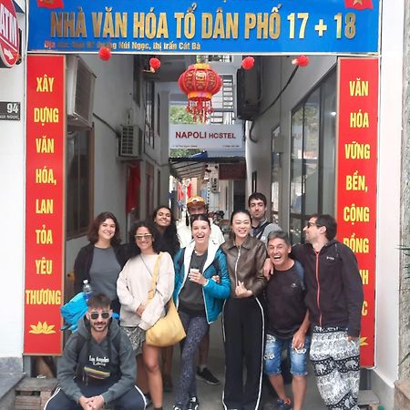 Napoli Hostel Chan Chau Esterno foto